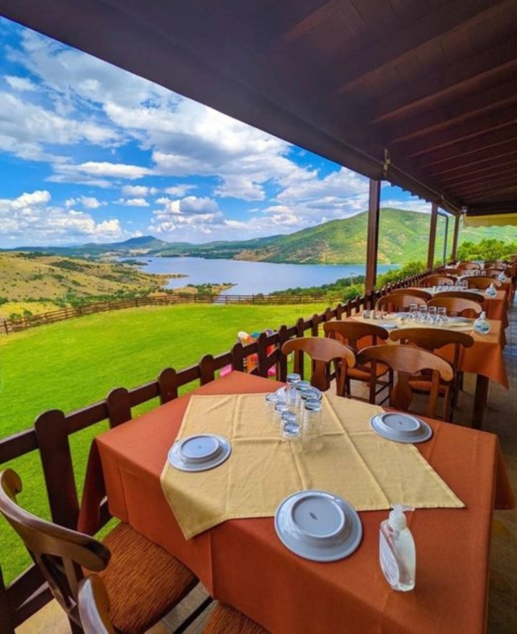 Στον δρόμο για την Λίμνη Σμοκόβου με την νέα BMW X5 xDrive 50e, καταλαβαίνεις τι εξαιρετικό αυτοκίνητο οδηγείς 