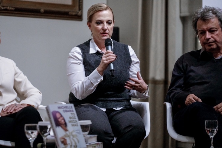 Παρουσίαση της ελληνικής έκδοσης του βιβλίου της Μισέλ Ομπάμα «Το Φως Μέσα μας»