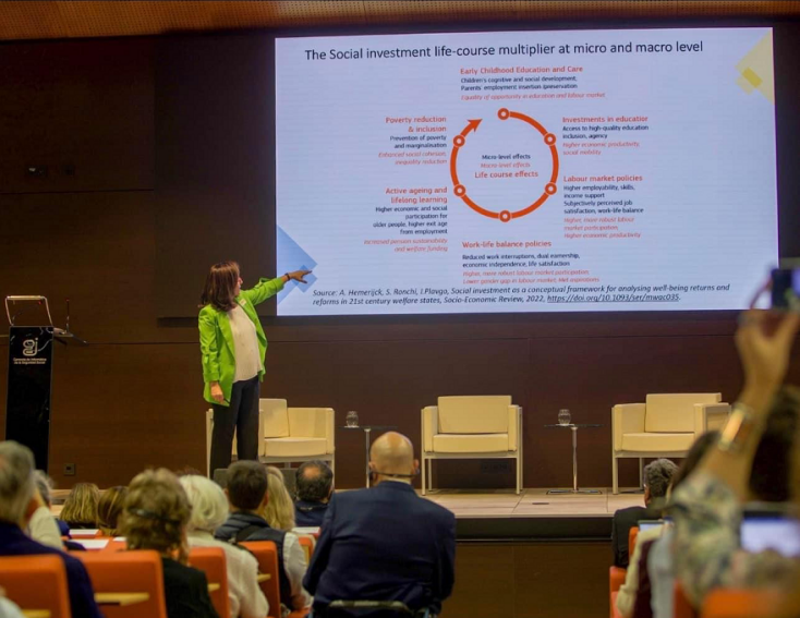 Η Άννα Διαμαντοπούλου παρουσίασε την Έκθεση της Επιτροπής Σοφών στην Ισπανία