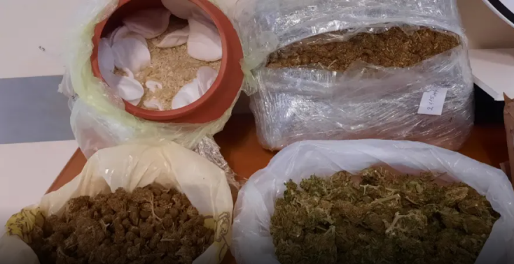 Εξαρθρώθηκε εγκληματική ομάδα που διακινούσε ναρκωτικά