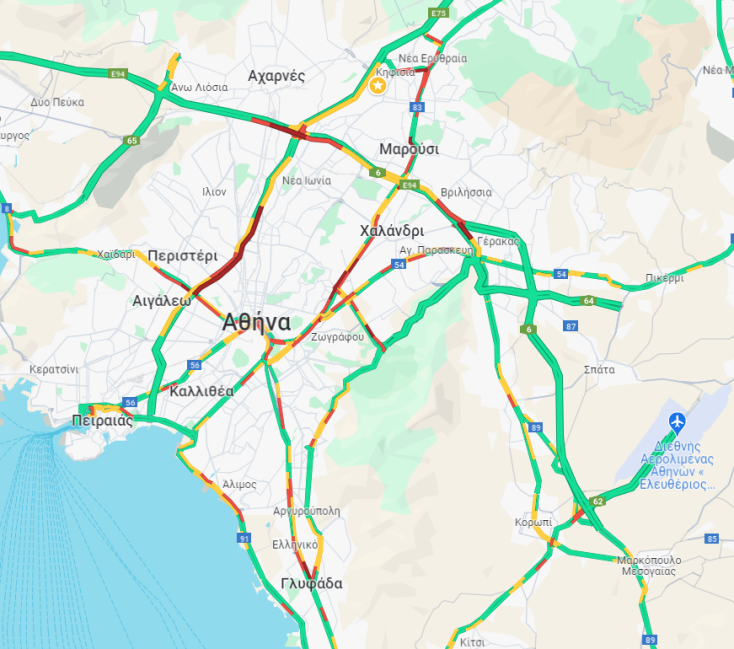 «Κολλημένος» ο Κηφισός και η Κηφισίας - Χαμηλές ταχύτητες σε Αττική οδό και Μεσογείων