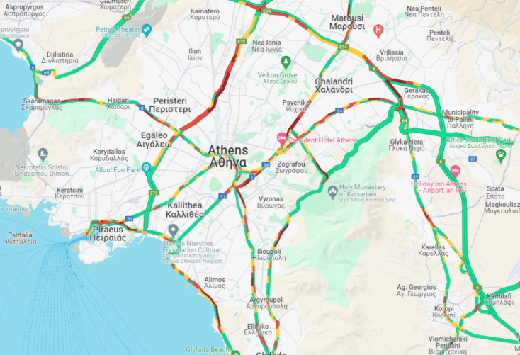 Στο «κόκκινο» η κίνηση στους δρόμους - Πού εντοπίζονται τα μεγαλύτερα προβλήματα