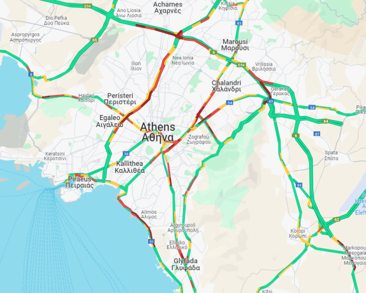 Στο «κόκκινο» Κηφισός και Παραλιακή - Σε ποιους δρόμους έχουμε μποτιλιάρισμα