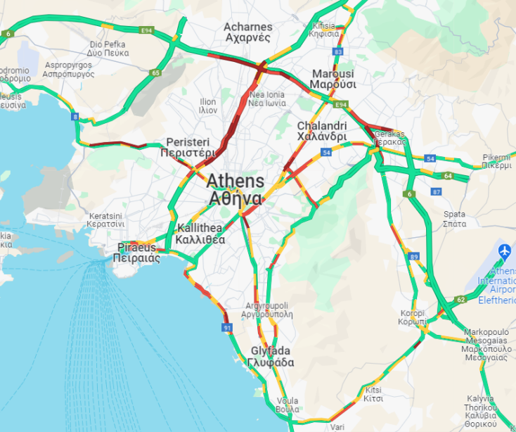 Στο «κόκκινο» Κηφισός, Κηφισίας και Παραλιακή - Αυξημένη κίνηση στη Μεσογείων και στα δύο ρεύματα