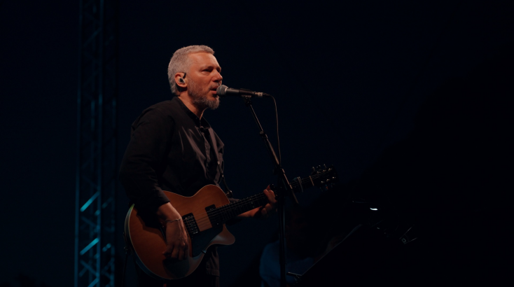 Από το παρελθόν στο παρόν με τα τραγούδια του Αλκίνοου Ιωαννίδη 