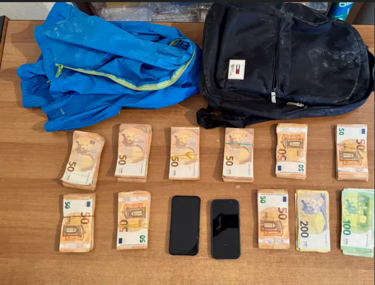 Όσα βρέθηκαν στην κατοχή των διαρρηκτών