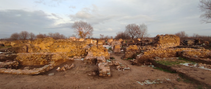 Το ΥΠΠΟ αποκαθιστά τον περίκεντρο ναό στη Μαξιμιανούπολη, κρίσιμο βυζαντινό κέντρο της Θράκης - Χρηματοδότηση 1,5 εκ. € για δομική αποκατάσταση και ανάδειξη.