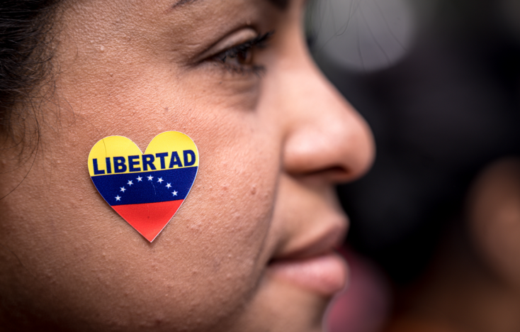 Βενεζουελάνοι εντός και εκτός χώρας πανηγυρίζουν την σύλληψη Μαδούρο