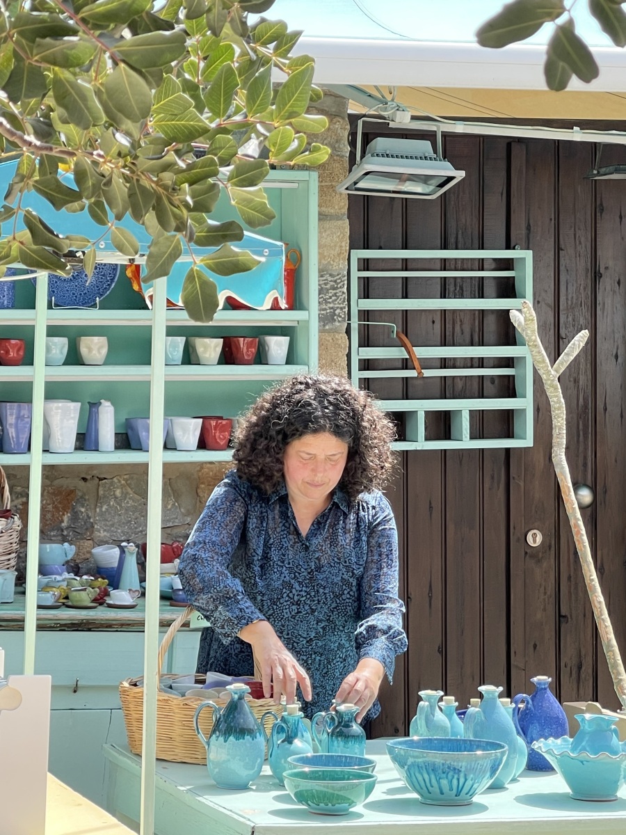 Οδοιπορικό στο χωριό Πλάκα, στη Σπιναλόγκα, εκεί που γυρίστηκε η τηλεοπτική σειρά «Το Νησί»