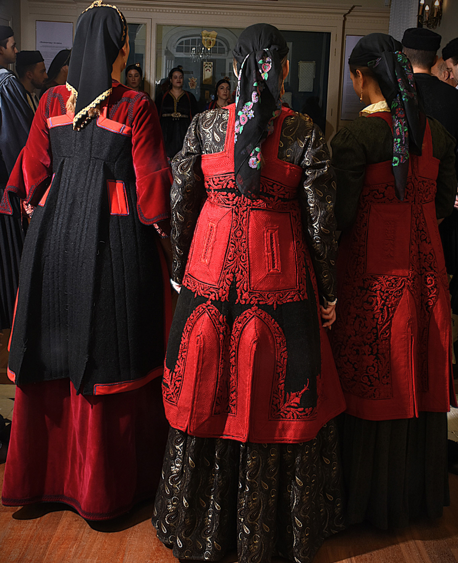 Λύκειο των Ελληνίδων: Η προετοιμασία για την παρέλαση της 28ης Οκτωβρίου