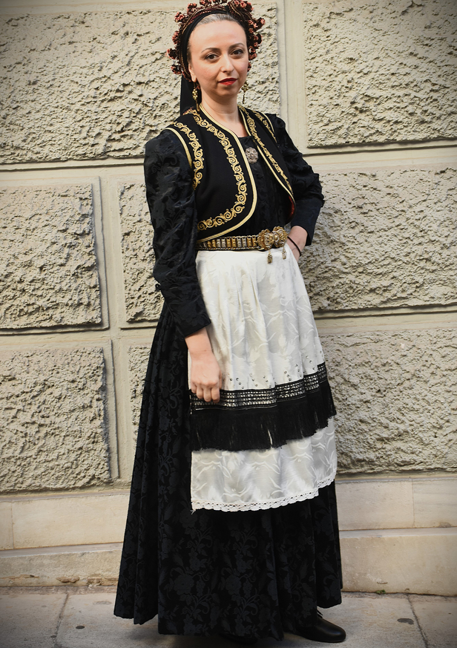 Λύκειο των Ελληνίδων: Η προετοιμασία για την παρέλαση της 28ης Οκτωβρίου