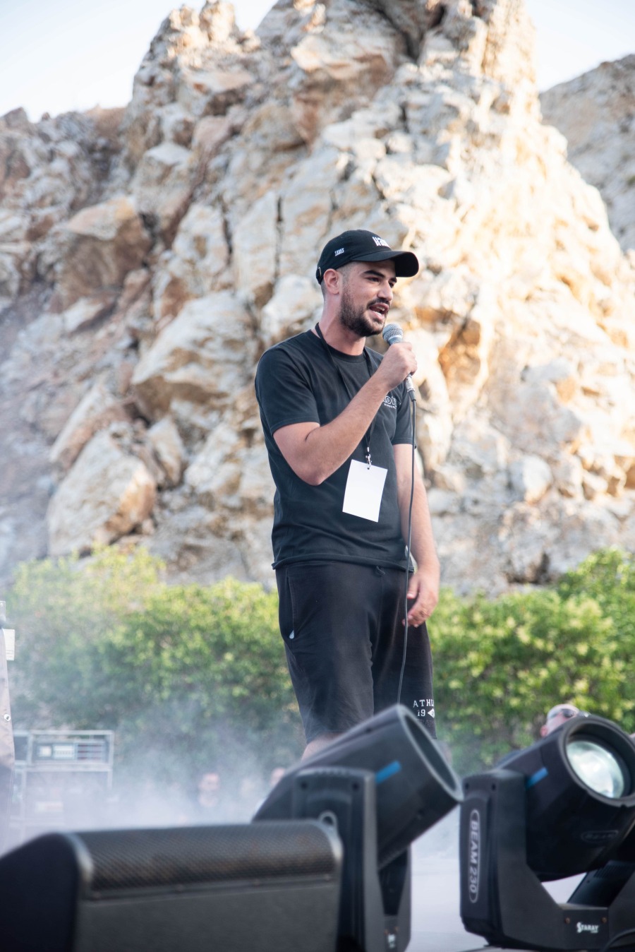 Abismo - Στιγμιότυπο από hip hop συναυλία στο Κατράκειο Θέατρο Νίκαιας