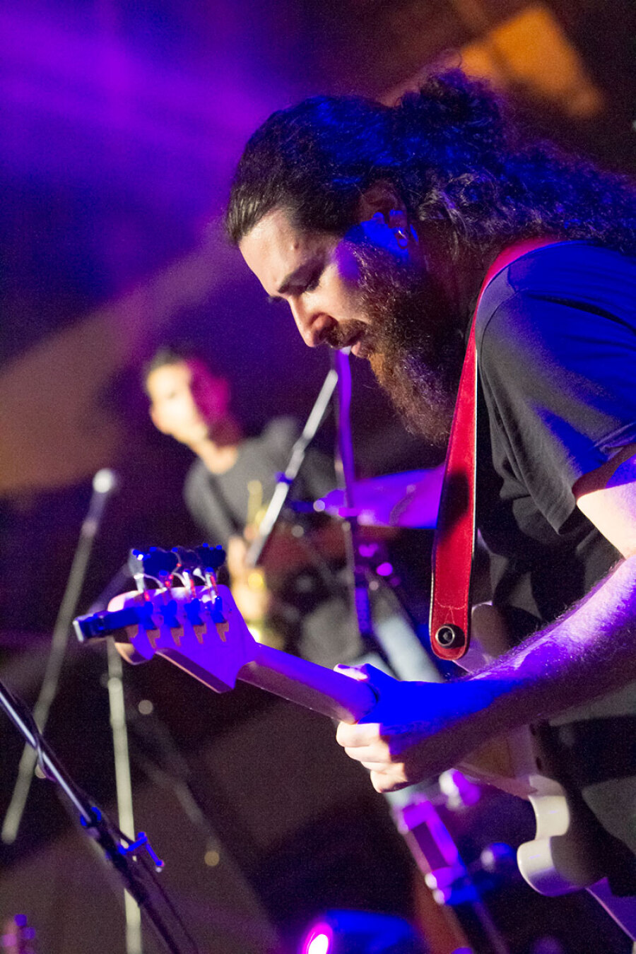 Στιγμιότυπο από τη συναυλία των Νίκου Πορτοκάλογλου, Στάθη Δρογώση, Αγάπη Διαγγελάκη, Βύρωνα Τσουράπη