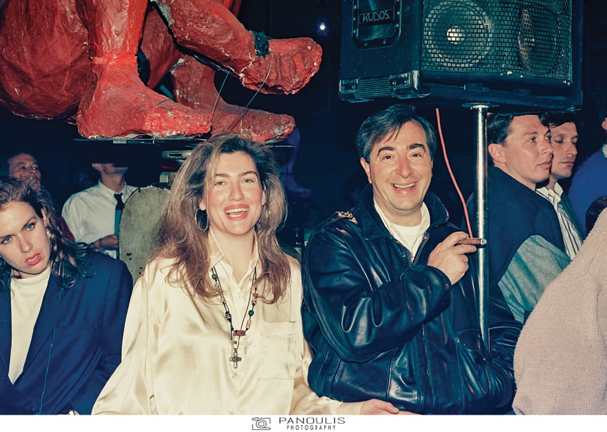 Εργοστάσιο, Μάιος 1989, καλλιστεία σκύλων: Ο Τάκης Διαμαντόπουλος με τη Χριστίνα Αλεξίου ©Studio Panoulis