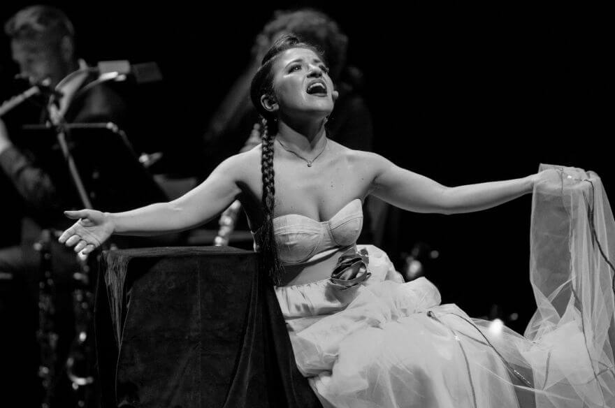 Margarita Tsoukarelas, Broadway's Best - König Albert Theater, Der Abbilder