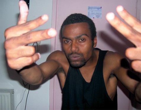 Δύο κορυφαίοι skaters για λίγες μέρες στην Αθήνα Δύο κορυφαίοι skaters για λίγες μέρες στην Αθήνα