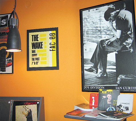 Kάτι συμβαίνει στην οδό Διδότου Kάτι συμβαίνει στην οδό Διδότου