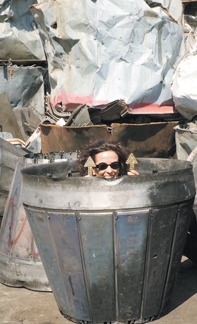 Μαρία Αντωνάτου