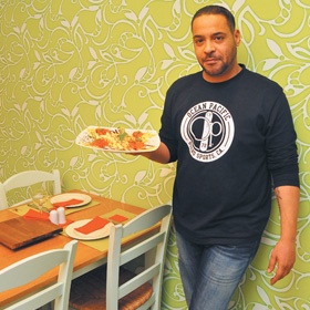 Χρυσόστοµος Κρέξης • Μαγειρεύοντας τη Μεσόγειο Η βιτρίνα της πόλης