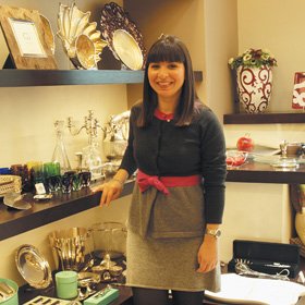 La Fenêtre Η βιτρίνα της πόλης