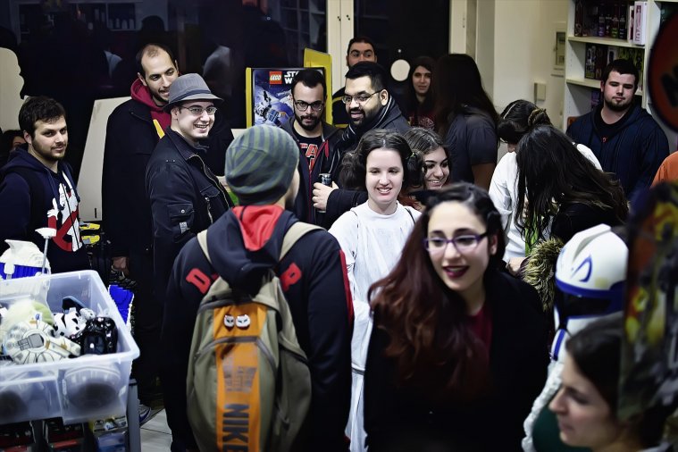 © Cassiel Cosplay Photography © Cassiel Cosplay Photography