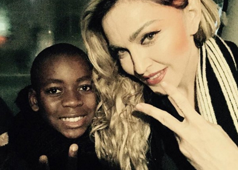 Η Μαντόνα με τον γιο της 