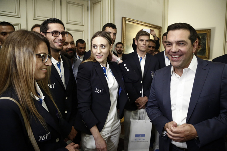 Ο Τσίπρας υποδέχτηκε τους Ολυμπιονίκες
