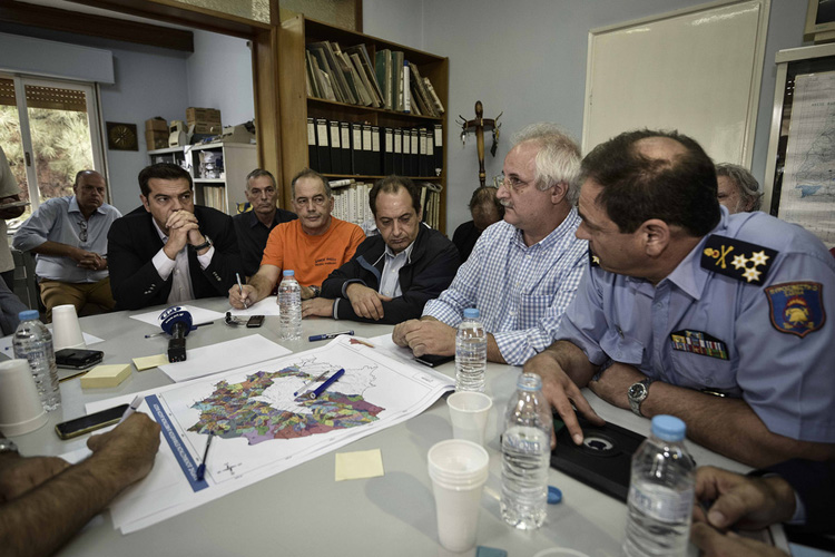 Τσίπρας στη Θάσο - ανακοίνωσε μέτρα για τους πληγέντες