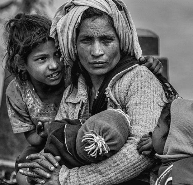 Haridwar, India «Desperate Future». Menmo Lammerts van Bueren / Photocrowd.com