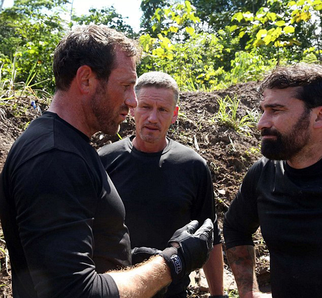 Σωματοφύλακας Τζολί-Πιτ Σωματοφύλακας Τζολί-Πιτ