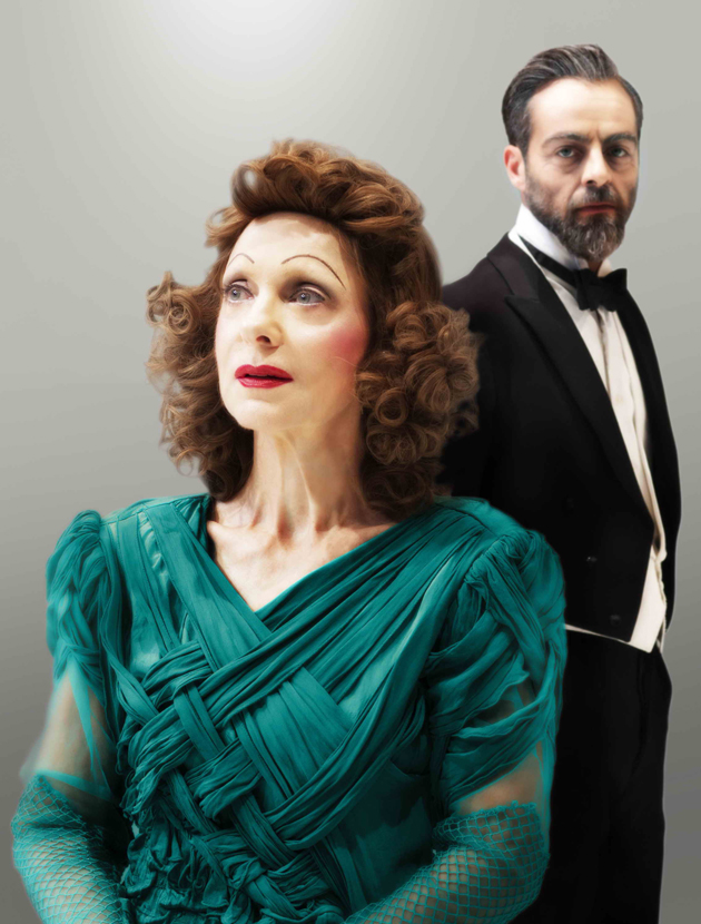 Η Ναταλία Τσαλίκη μεταμορφώνεται σε Φλόρενς Φόστερ Τζένκινς Η Ναταλία Τσαλίκη μεταμορφώνεται σε Φλόρενς Φόστερ Τζένκινς