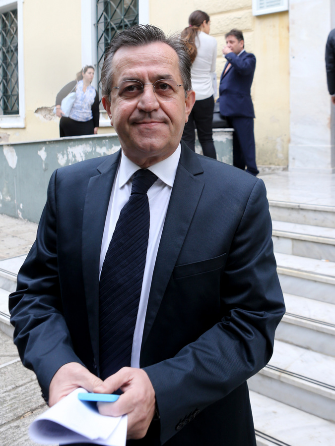 Στην Ευελπίδων ο Νικολόπουλος - Μήνυσε τον Στουρνάρα Στην Ευελπίδων ο Νικολόπουλος - Μήνυσε τον Στουρνάρα