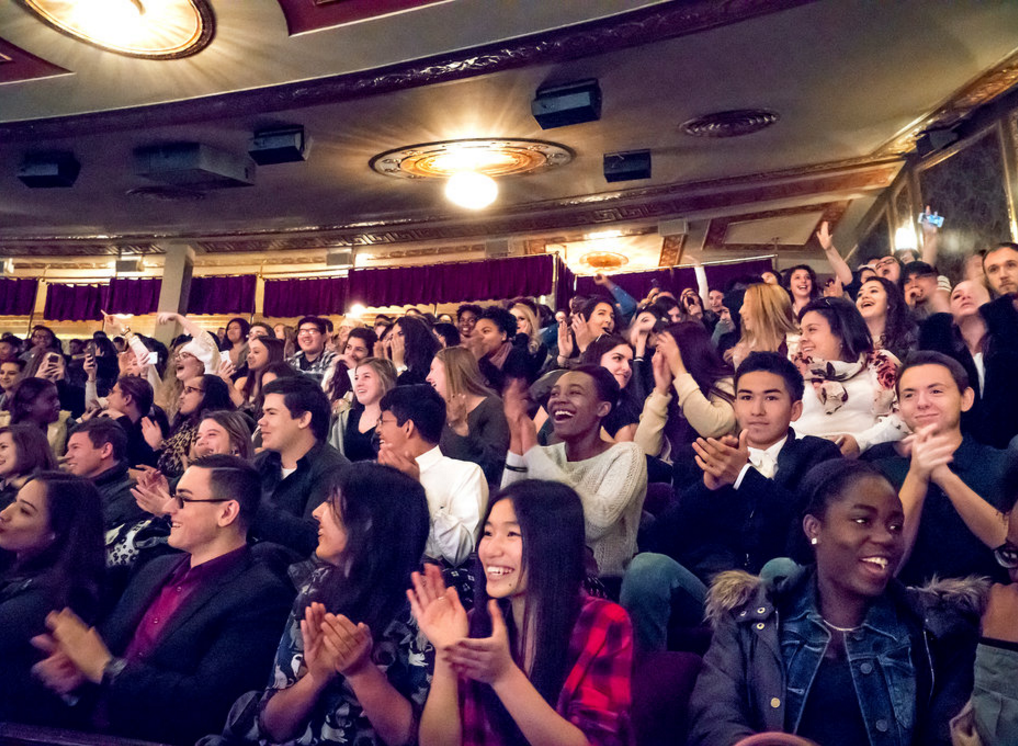Το μιούζικαλ είναι τεράστια επιτυχία στο νεανικό κοινό