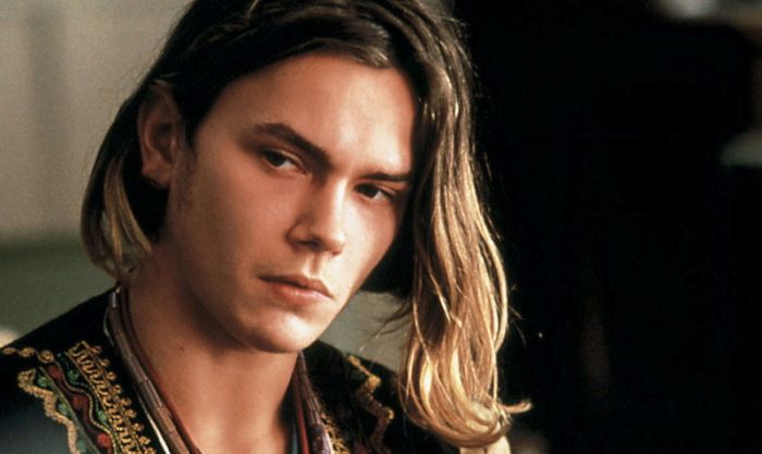 Σαν σήμερα 31 Οκτωβρίου πεθαίνει ο Ρίβερ Φοίνιξ Σαν σήμερα 31 Οκτωβρίου πεθαίνει ο Ρίβερ Φοίνιξ