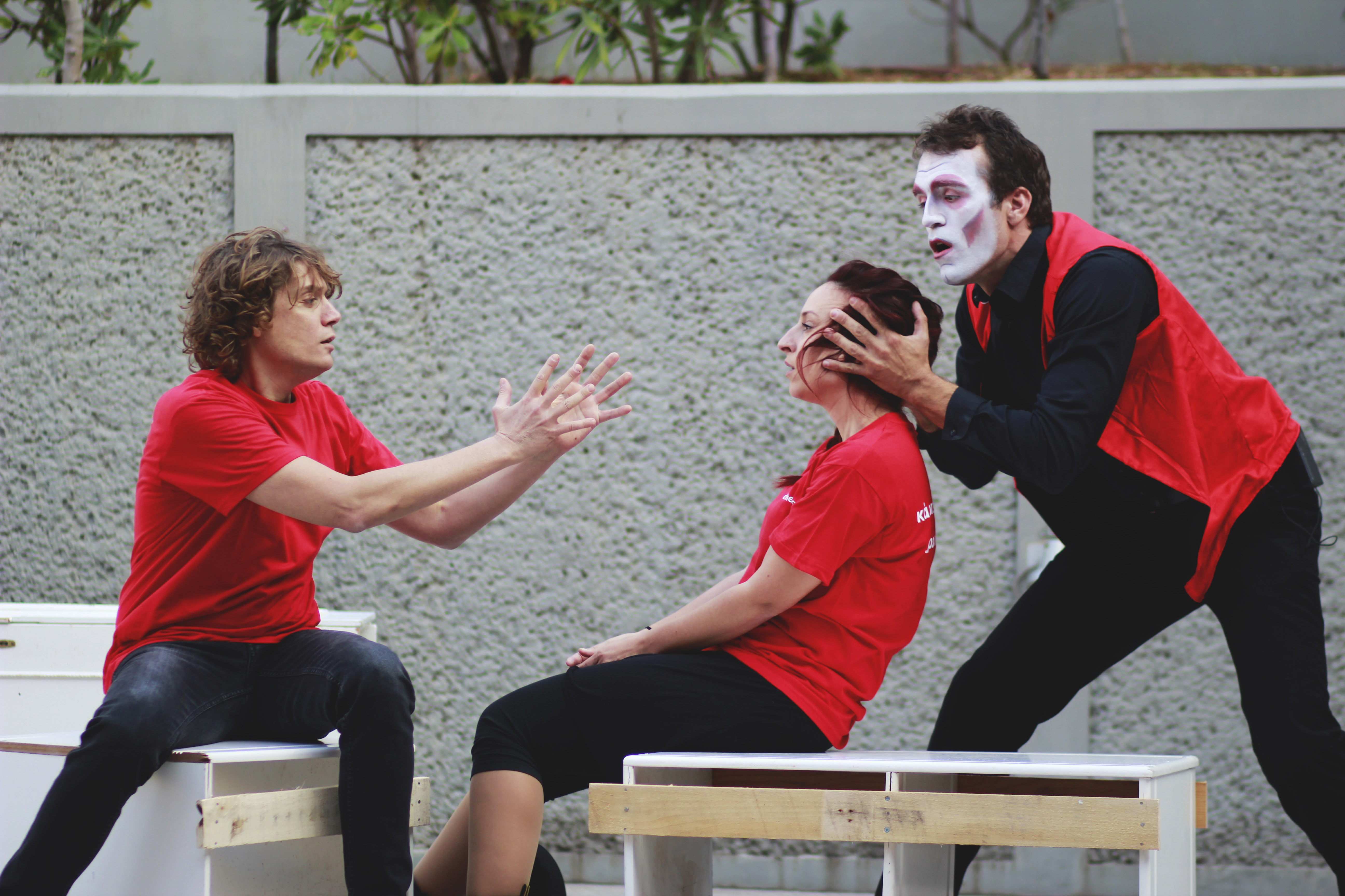 Παρακαλώ ανανεώστε το χρόνο φιλιού σας