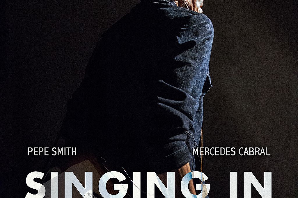 «Τραγουδώντας σε νεκροταφεία» του Μπράντλι Λιου «Τραγουδώντας σε νεκροταφεία» του Μπράντλι Λιου