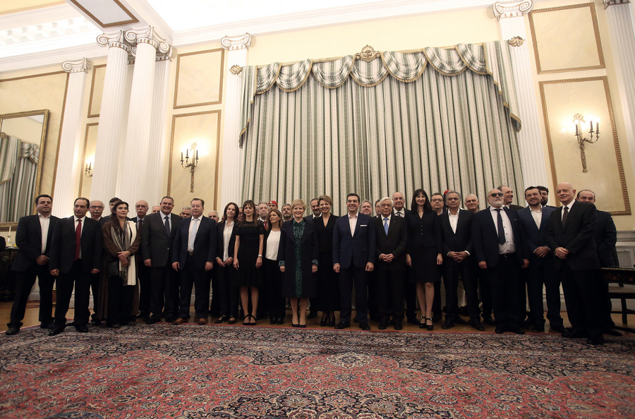 Ορκίστηκαν οι νέοι υπουργοί της κυβέρνησης Ορκίστηκαν οι νέοι υπουργοί της κυβέρνησης