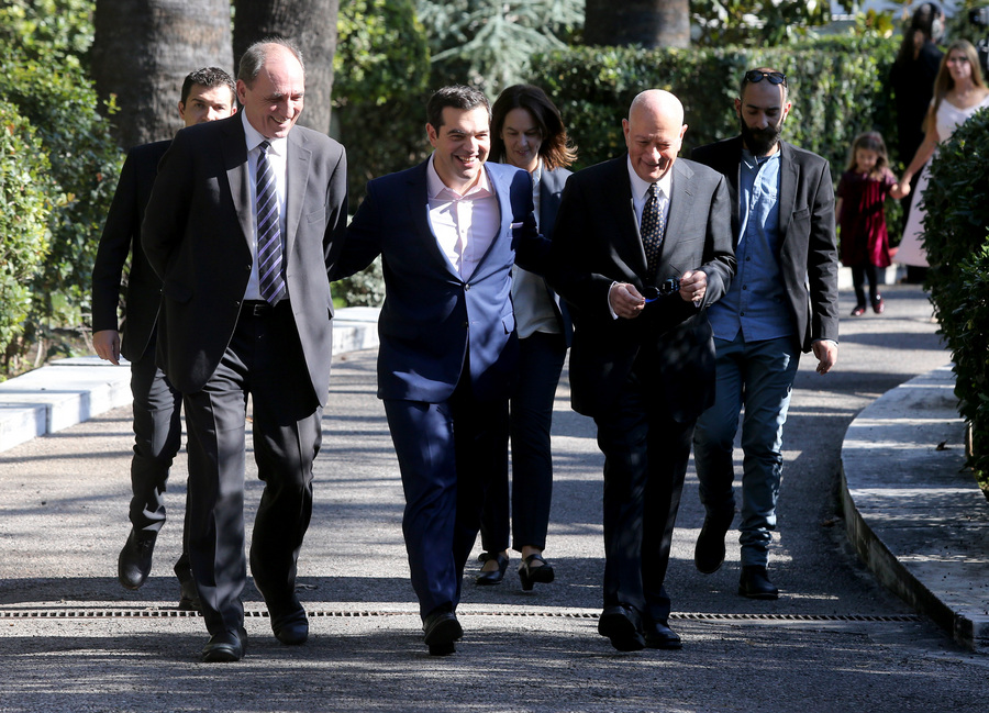 Ορκίστηκαν οι νέοι υπουργοί της κυβέρνησης Ορκίστηκαν οι νέοι υπουργοί της κυβέρνησης