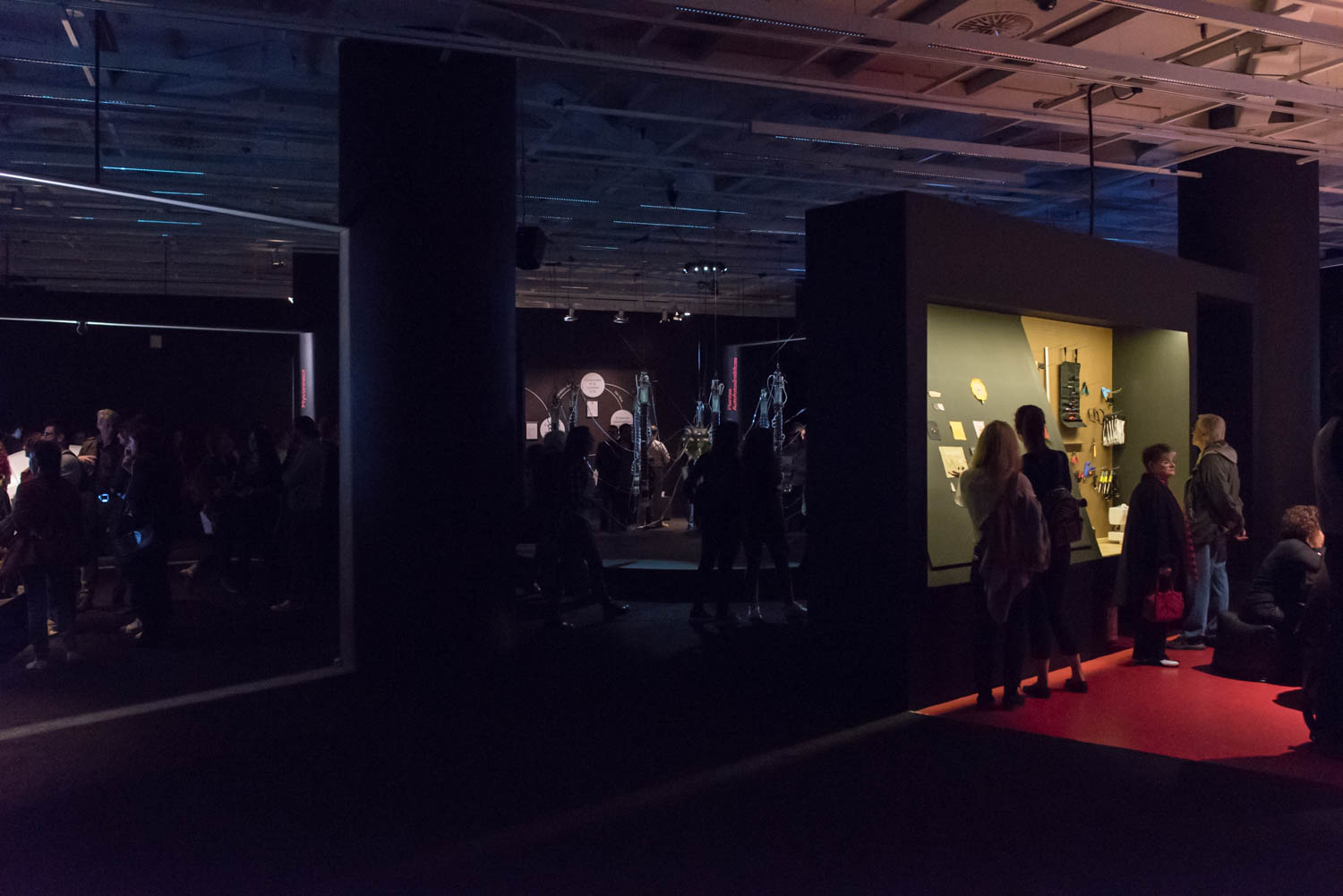 Φωτογραφίες από τη βραδιά των εγκαινίων στη Στέγη Φωτογραφίες από τη βραδιά των εγκαινίων στη Στέγη