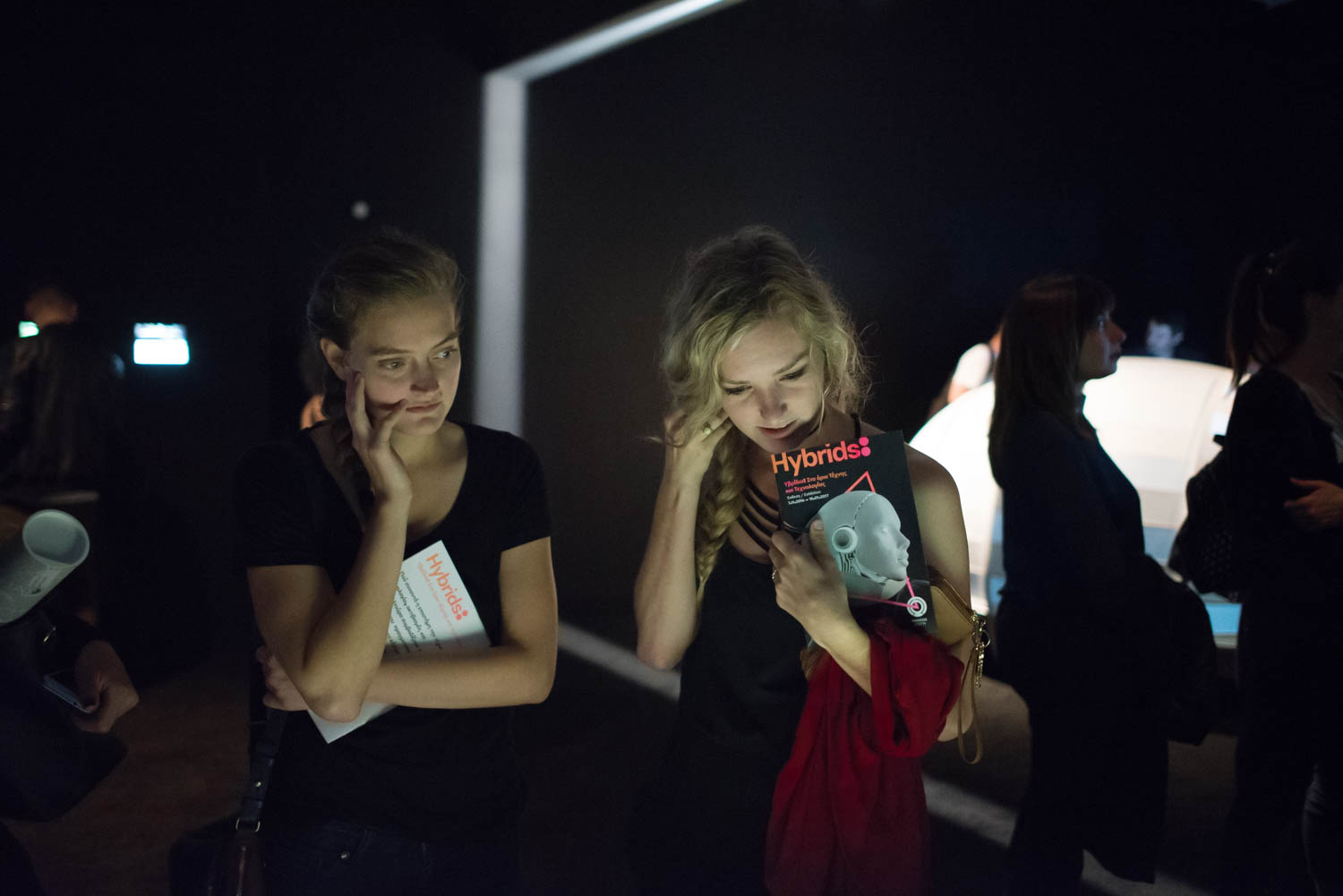 Φωτογραφίες από τη βραδιά των εγκαινίων στη Στέγη Φωτογραφίες από τη βραδιά των εγκαινίων στη Στέγη