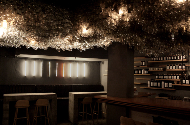 Η Τέχνη της Παράστασης στο Μπαρ & Προβοκατόρικο Θέατρο / Performance (B)art & Provocative Theatre