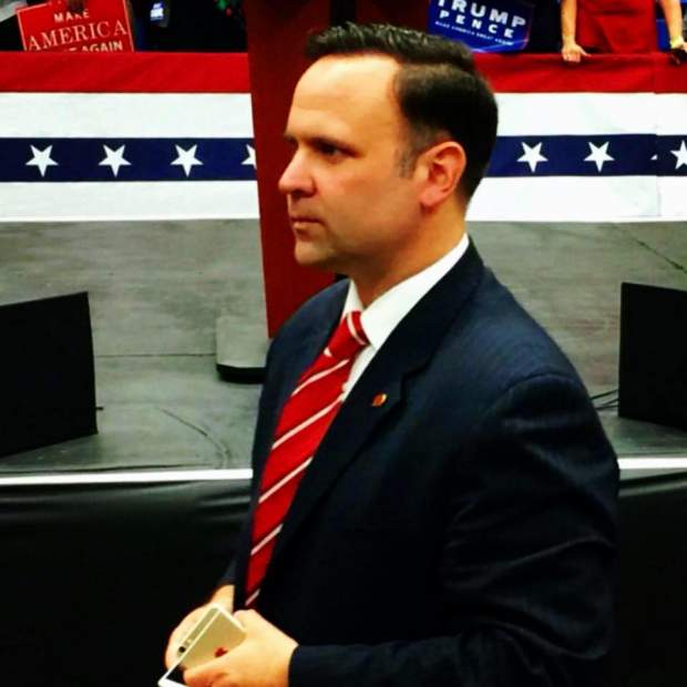 Ο άνθρωπος πίσω από τα social media του Τραμπ © facebook.com/DanScavino Ο άνθρωπος πίσω από τα social media του Τραμπ © facebook.com/DanScavino