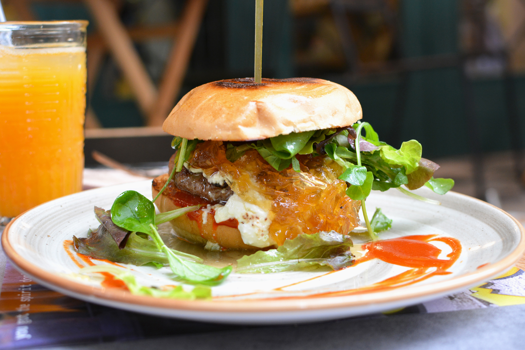 Αθήνα έχεις μπουγατσάν, το ξέρεις;