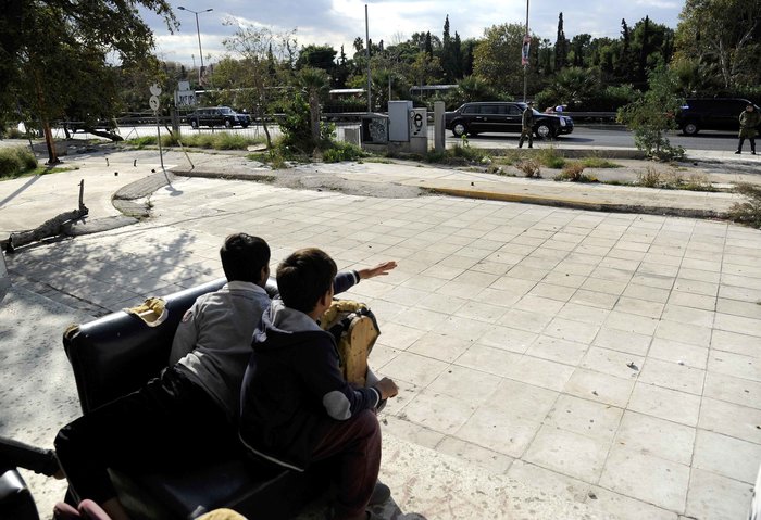 Μια συγκλονιστική φωτογραφία της επίσκεψης Ομπάμα 