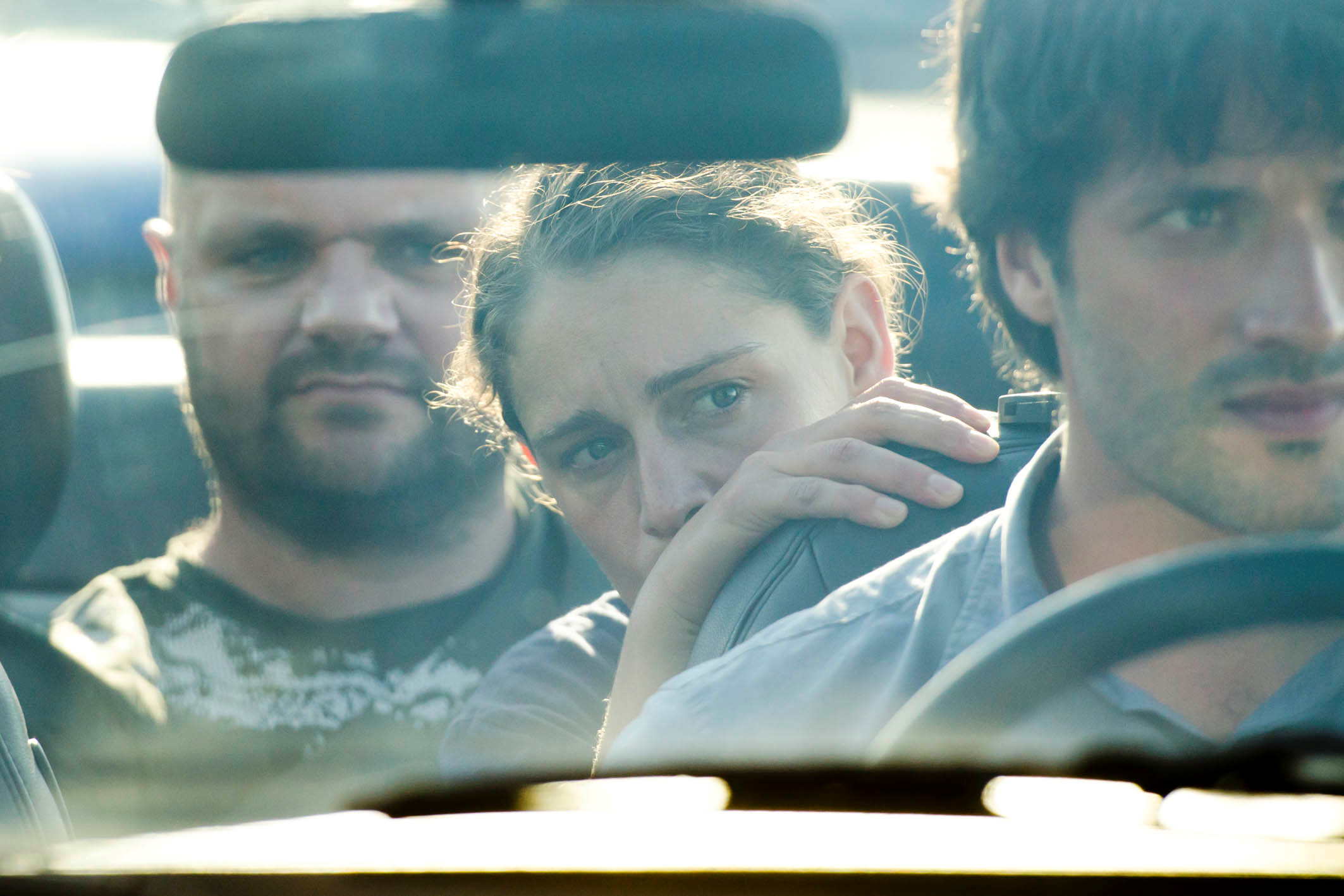  Στο βάθος ο Μάκης Παπαδημητρίου, η Αριάν Λαμπέντ και μπροστά ο Ανδρέας Κωνσταντίνου