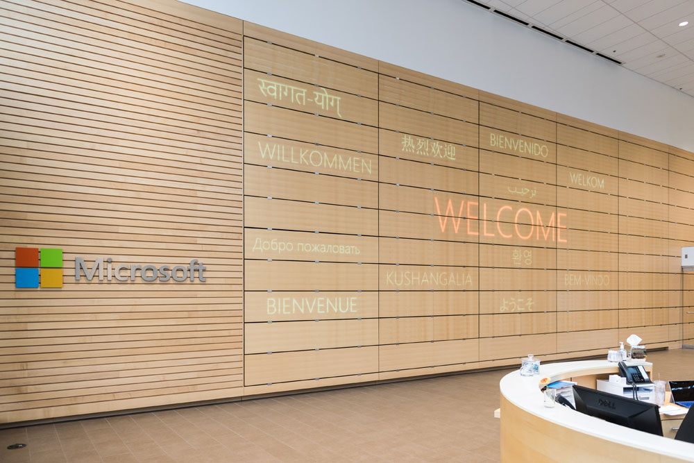 Κόψε τη νοηματική, πιάσε το translator