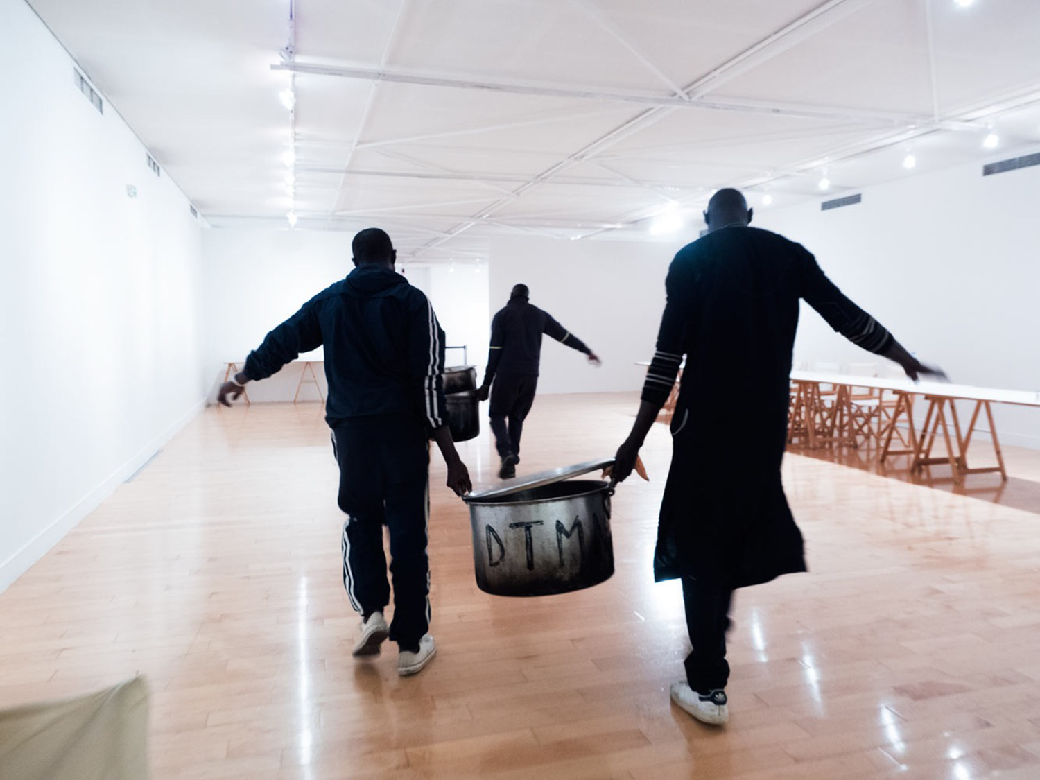 Ο Τάσος Βρεττός φωτογραφίζει το Grand Magal de Touba Ο Τάσος Βρεττός φωτογραφίζει το Grand Magal de Touba