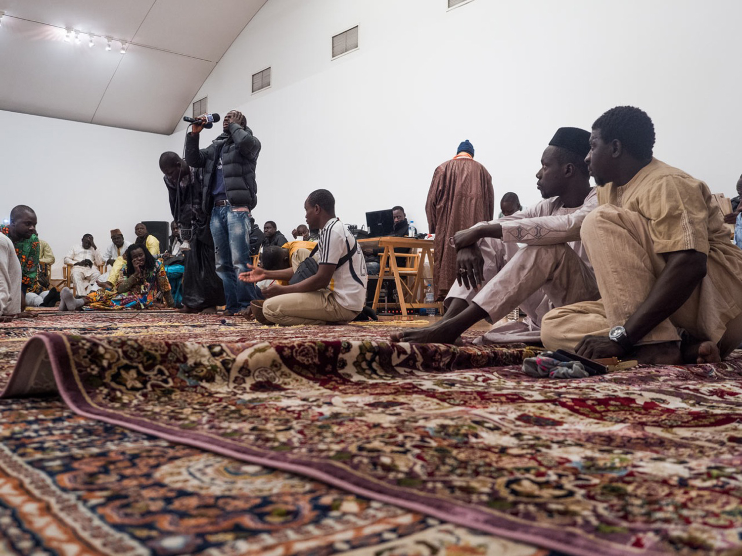 Ο Τάσος Βρεττός φωτογραφίζει το Grand Magal de Touba Ο Τάσος Βρεττός φωτογραφίζει το Grand Magal de Touba