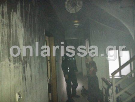  Το σπίτι τυλίχθηκε στις φλόγες – Διασωληνομένος ο 4χρονος για της οικογένειας