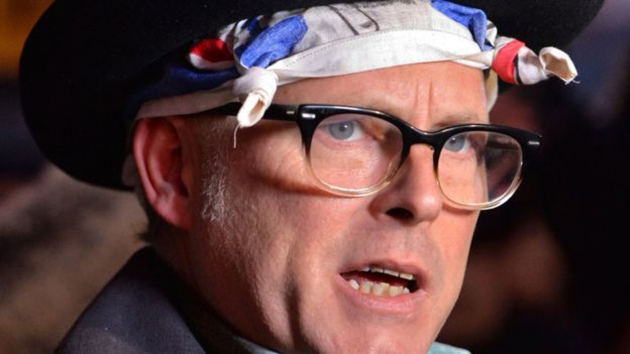 Το πανκ κάηκε στη μέση του Τάμεση